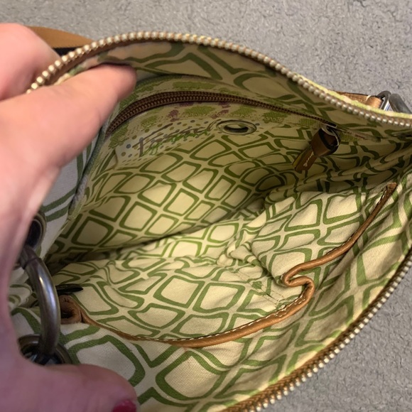 Fossil crossbody purse - Picture 3 of 4